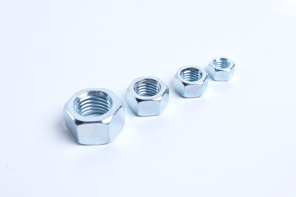 TUERCAS GALVANIZADAS DE 5/8"  (PERNOS)